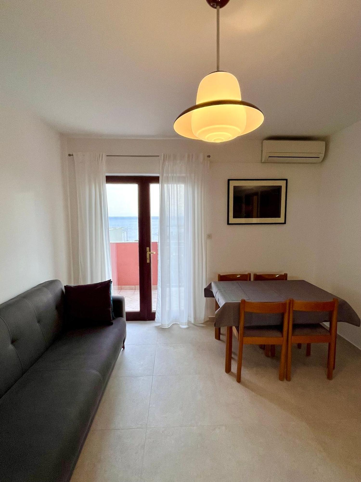Apartment Martina Primosten