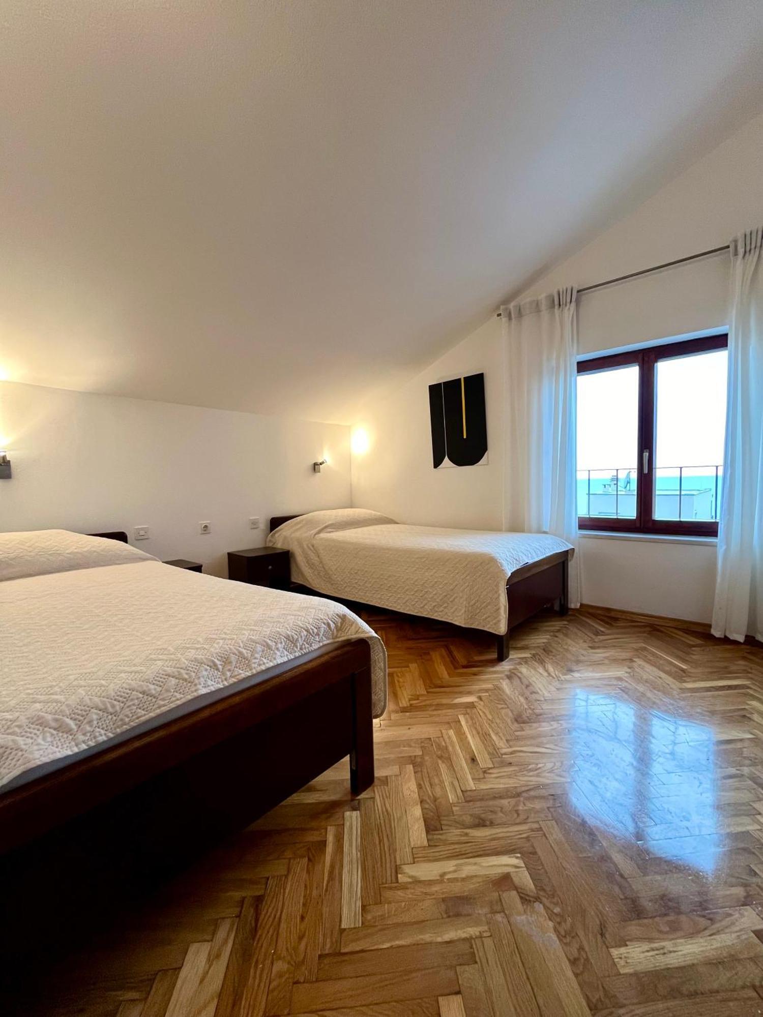 Apartment Martina Primošten